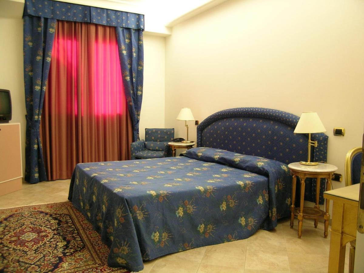 Hotel Da Vito Campagna Lupia Εξωτερικό φωτογραφία
